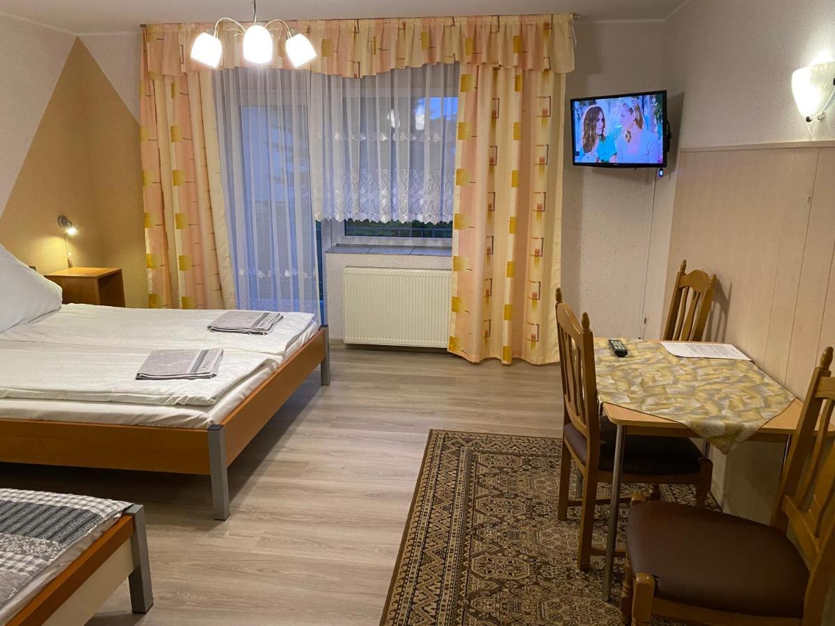 Dom Wczasowy Mrokon Grzybowo  Buitenkant foto
